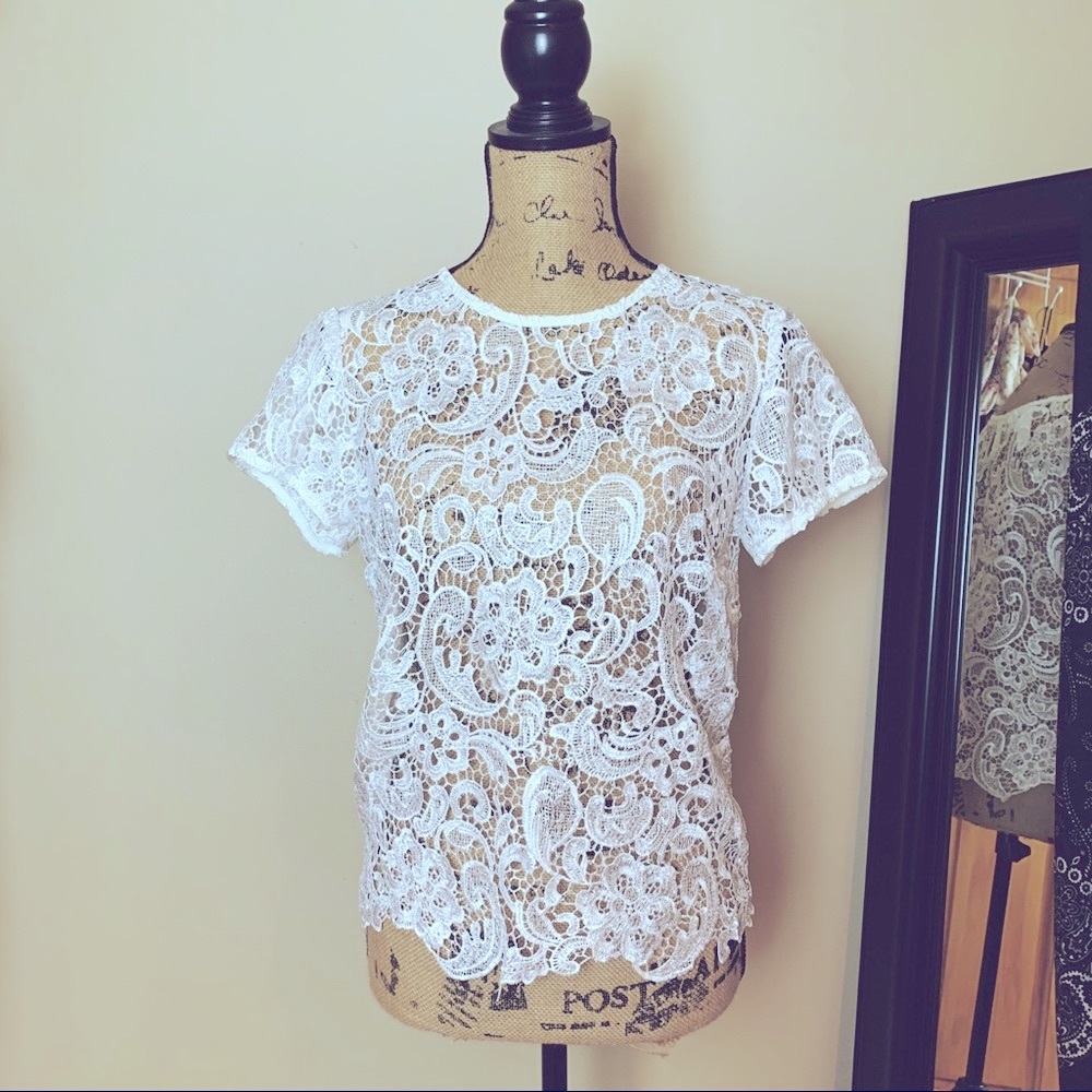 Bisou Bisou All Over Lace s/s Top